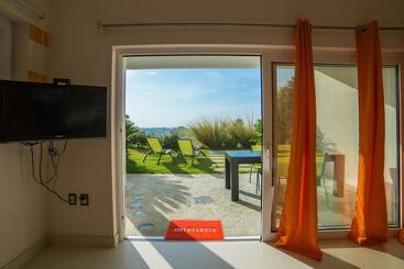 هتل Villas Agua Dulce   Loft La Roca