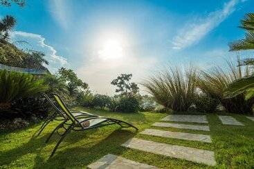 هتل Villas Agua Dulce   Loft La Roca