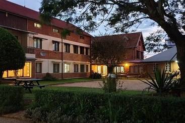 Lovasoa Cccc   Hostel