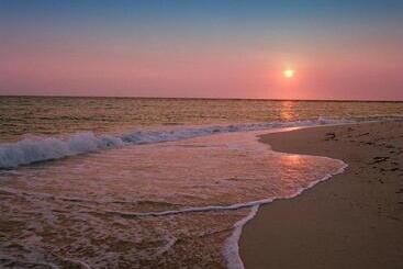 پانسیون Eden Beach Saint Louis