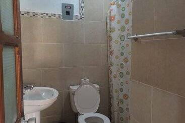 پانسیون Hostal Choja