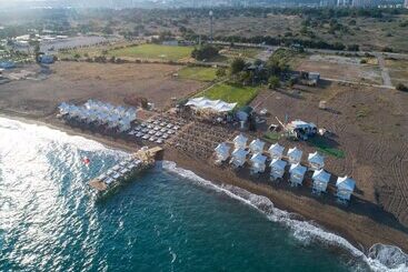 Grand Niki Hotel & Spa