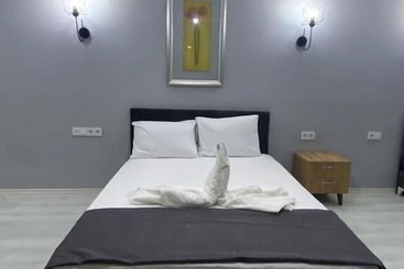 Grand Niki Hotel & Spa