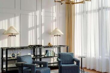 هتل Canopy By Hilton Boston Downtown