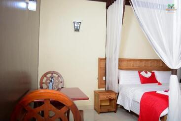 هتل White Peacock Resort Mtwapa