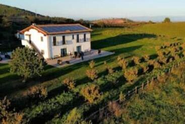 پانسیون Agriturismo Casale Lisalola
