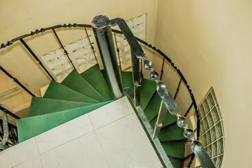 پانسیون The Whytehouse Villa