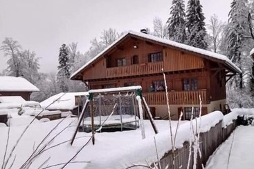 تختخواب و صبحانه Chalet Esprit