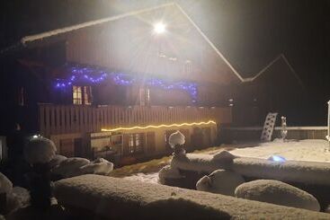 تختخواب و صبحانه Chalet Esprit