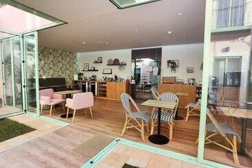 Sintra Green Chalet Bed & Breakfast