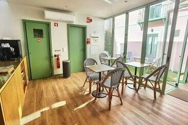 Sintra Green Chalet Bed & Breakfast