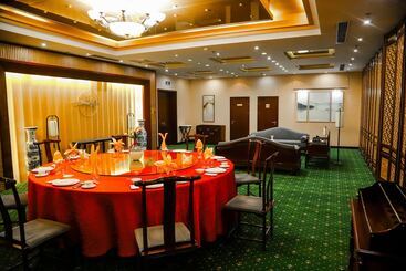 Beijing Palace Soluxe Hotel Astana