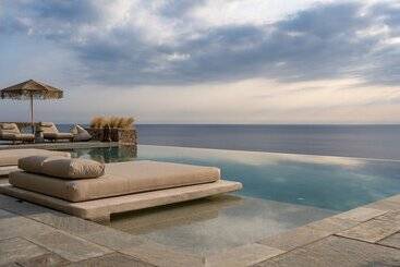 هتل Agapitos Villas & Guesthouses