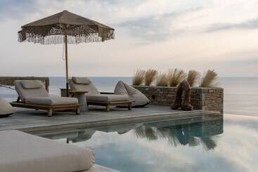 هتل Agapitos Villas & Guesthouses