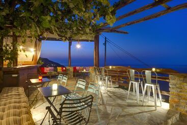 هتل Agapitos Villas & Guesthouses