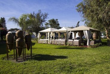 هتل Casa Hacienda Nasca Oasis