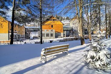 هتل Czarny Potok Resort Spa & Conference