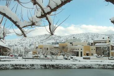 هتل Delina Mountain Resort