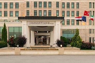Doubletree By Hilton Hotel Van
