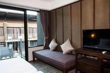 هتل Lalune Beach Resort
