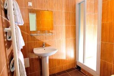 בית מלון כפרי Le Victor Hugo