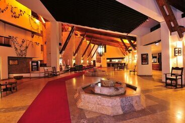 هتل Mombasa Continental Resort