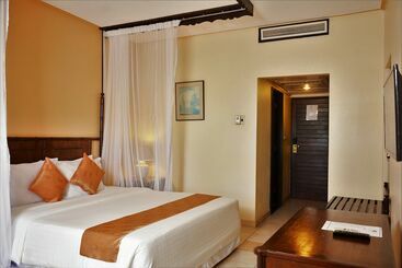 هتل Mombasa Continental Resort
