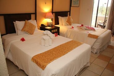 هتل Mombasa Continental Resort