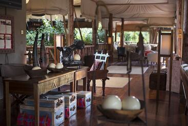 هتل Neptune Mara Rianta Luxury Camp   All Inclusive