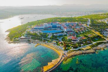 Otel Royal Teos Thermal Resort Clinic & Spa   Halal