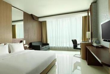 هتل Santika Tasikmalaya