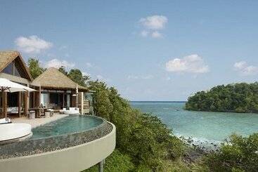 هتل Song Saa Private Island