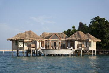 هتل Song Saa Private Island