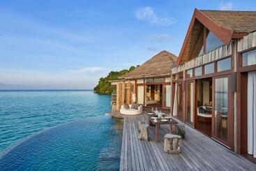 هتل Song Saa Private Island