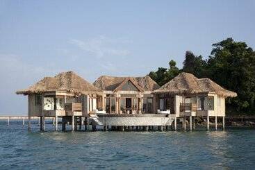 هتل Song Saa Private Island