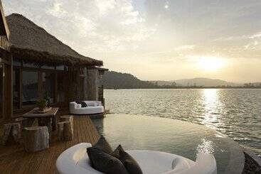 هتل Song Saa Private Island