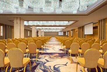 هتل The Westin Ningbo