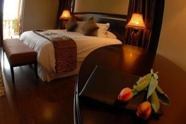 Velmore Hotel & Spa