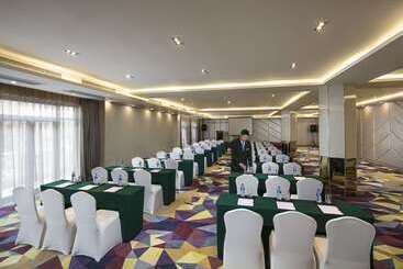 هتل Wyndham Garden Suzhou