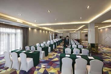 هتل Wyndham Garden Suzhou