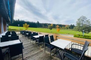 Trip Inn Aktivhotel & Restaurant Sonnenhof Bei Passau Ehemals Sporthotel Sonnenhof