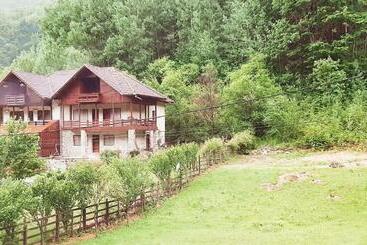 پانسیون Casa Ana