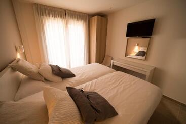 پانسیون Hostal Martínez