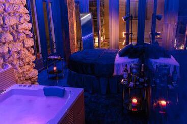 پانسیون Utopía Alicante   Hotel Boutique Para Adultos