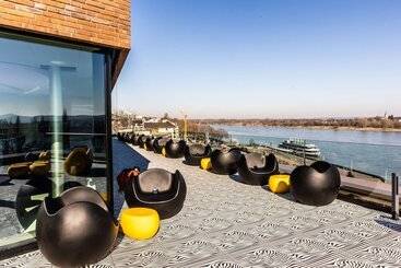 هتل Prize By Radisson, Bonn City