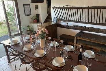 تختخواب و صبحانه Le Domaine Du Gravier
