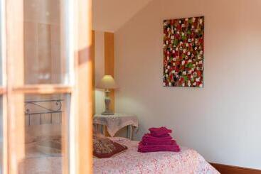 تختخواب و صبحانه Villa Annamaria