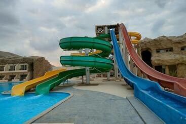 هتل Eastern El Galala Aquapark Ain Sokhna