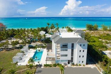 هتل The Tides, Grace Bay