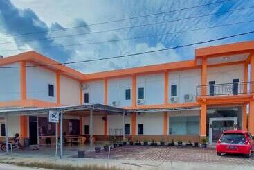 Urbanview Hotel Bundaran Besar Palangkaraya By Reddoorz